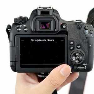 Hoe om die lens van jou digitale kamera vas te stel