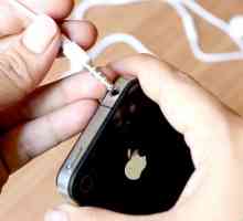 Hoe om die gehoorapparate van jou iPod skoon te maak