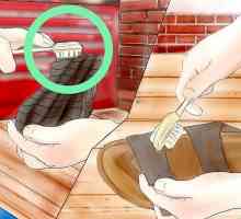 Hoe om Birkenstock skoene skoon te maak