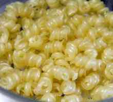 Hoe om oorspronklike macaroni en kaas in die mikrogolf te berei
