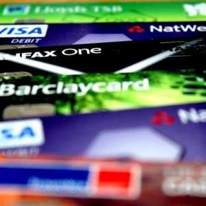 Hoe om ontslae te raak van kredietkaartskuld