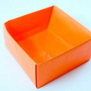 Hoe om `n skeider vir `n origami-boks te vou