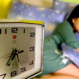 Hoe om langer te slaap (vir kinders en tieners)