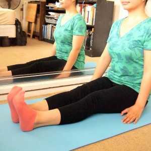 Hoe om die posisie van die vasgemaakte hoek in yoga terug te voer