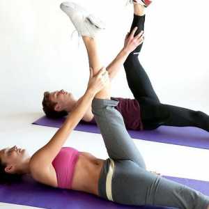 Hoe om die een-been-strek in pilates te doen