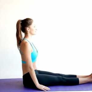 Hoe om die voor-die-knie posisie in joga te doen