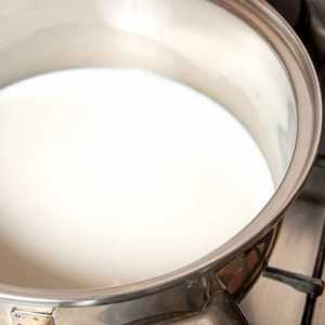 Hoe om `manjar blanco` te maak