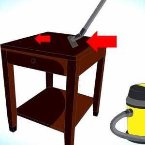 Hoe om roet uit meubels skoon te maak