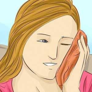 Hoe om gesigs swelling te verminder